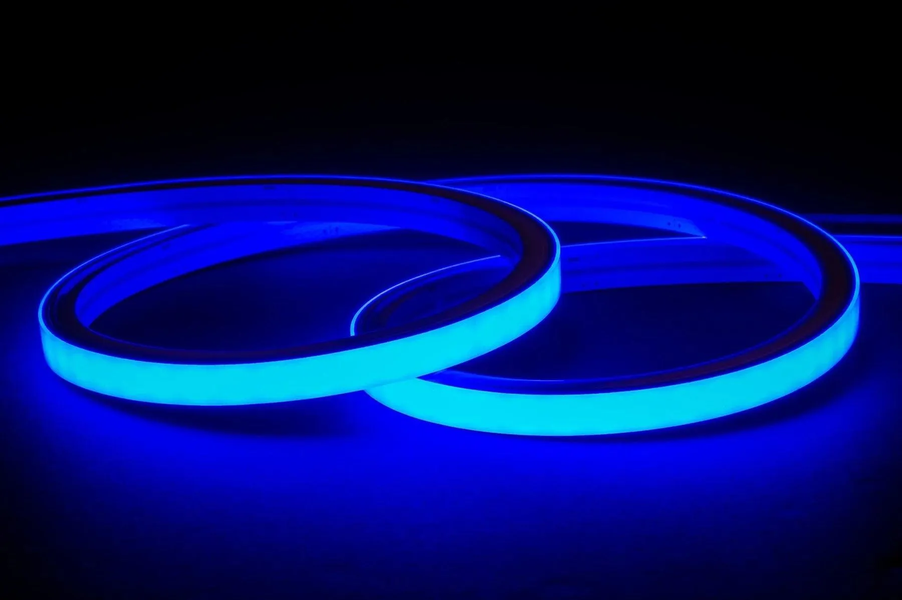 Blue LED Neon Flex 16x16mm 220V 240V Top Bending 120LEDs/m 20cm Cut IP65 Waterproof with UK Plug