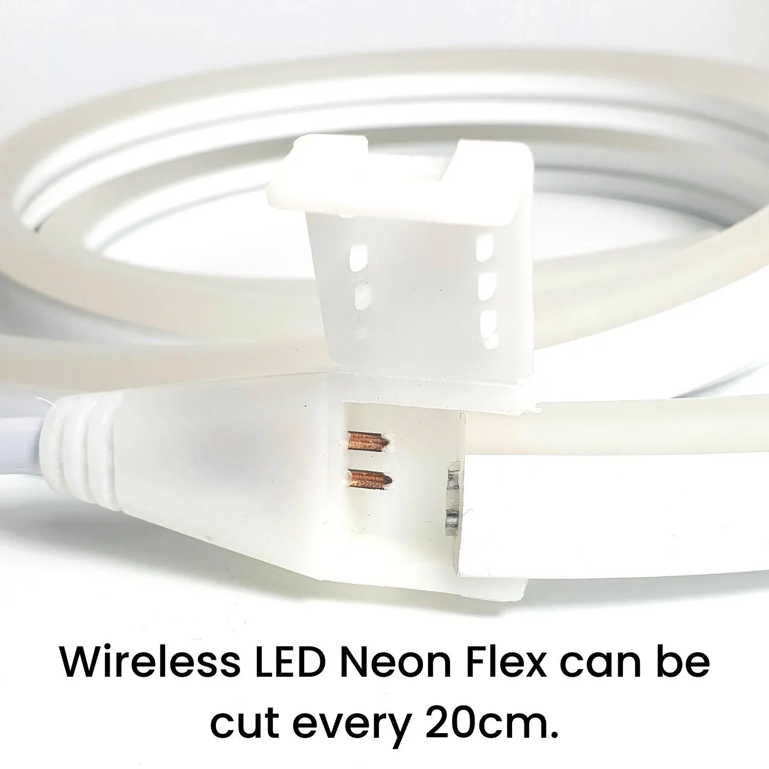 Cool White Neon Flex 220V 240V Wireless 8x16mm 120LEDs/m IP65 Waterproof with UK Plug