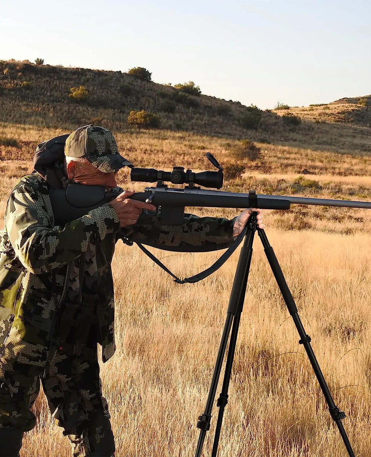 Cvlife Shooting Tripods for Rifles with 360° QD V Yoke Rest